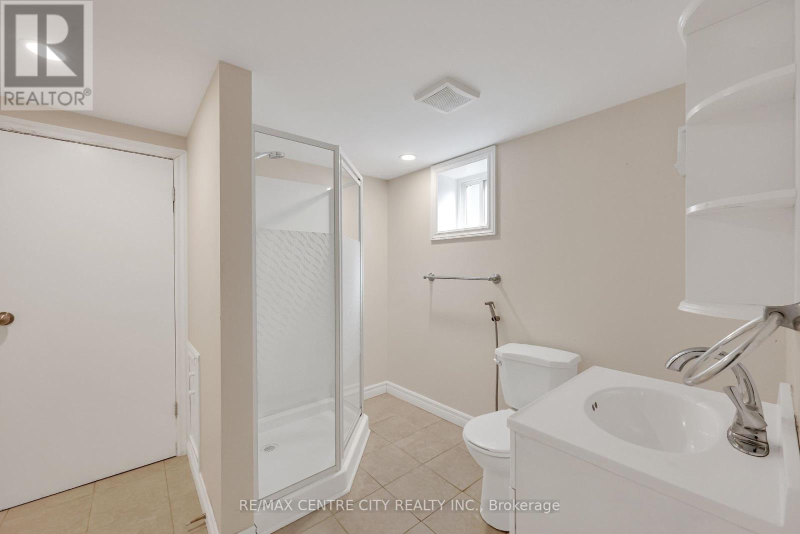 785 Fleet Street, London East, Ontario  N5Y 1R8 - Photo 38 - X12460071