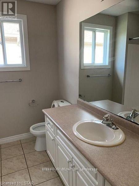 934 Guildwood Boulevard, London North, Ontario  N6H 5S9 - Photo 15 - X12460129