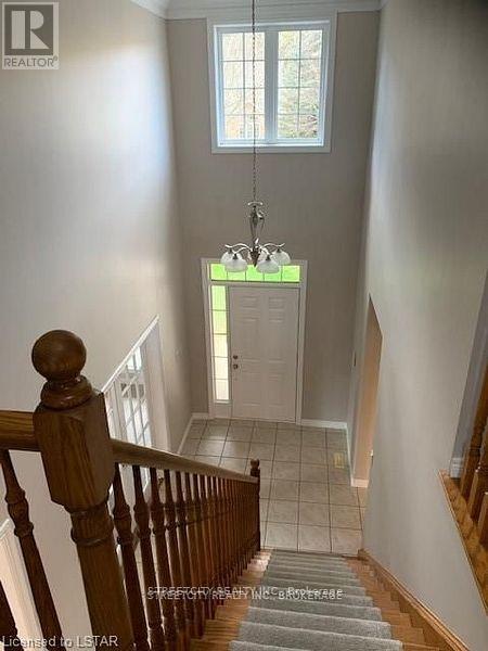 934 Guildwood Boulevard, London North, Ontario  N6H 5S9 - Photo 17 - X12460129