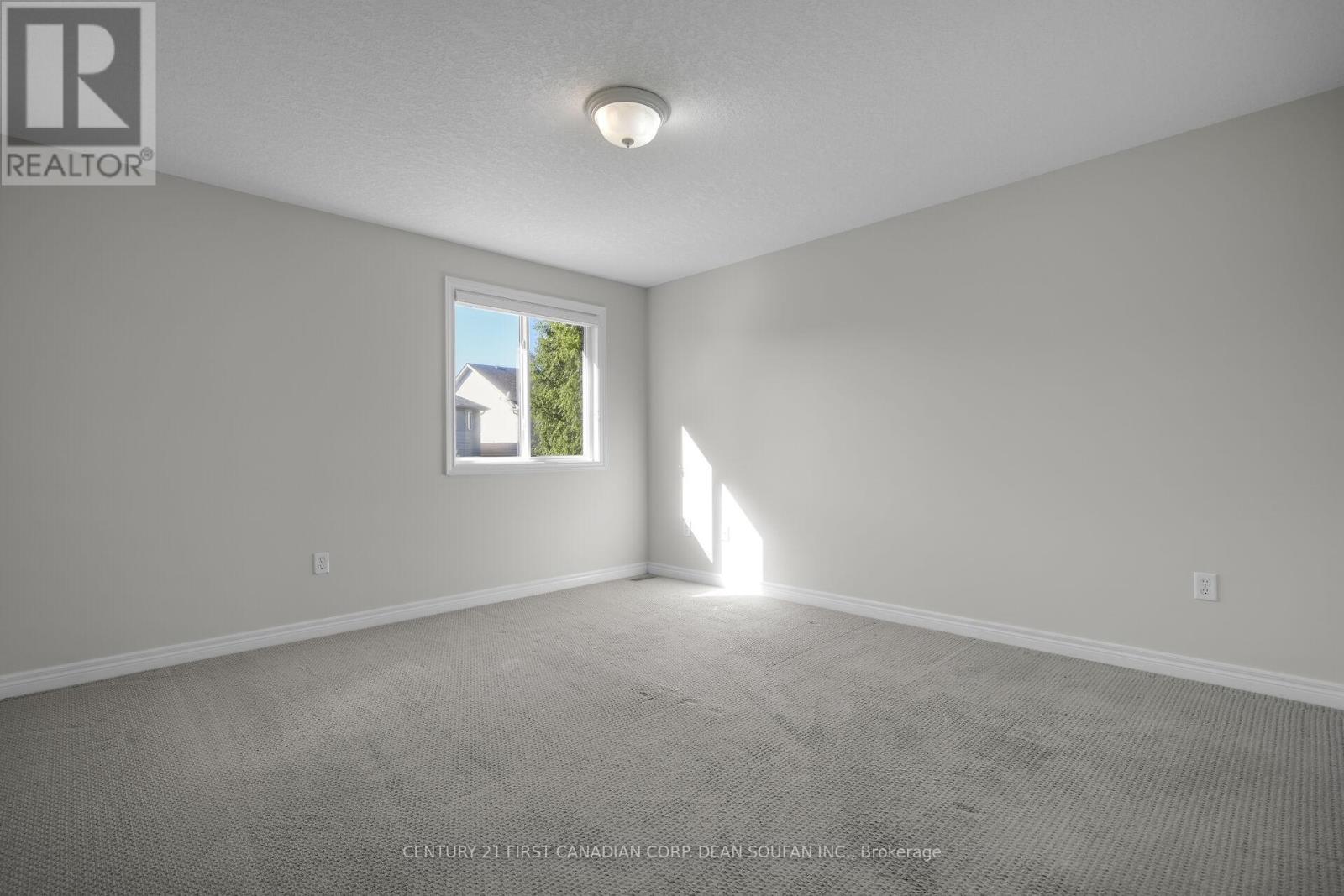 868 Rushbrook Crescent, London South (South K), Ontario  N6K 5B6 - Photo 32 - X12460142