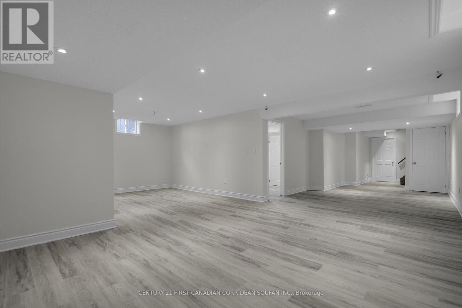 868 Rushbrook Crescent, London South (South K), Ontario  N6K 5B6 - Photo 39 - X12460142