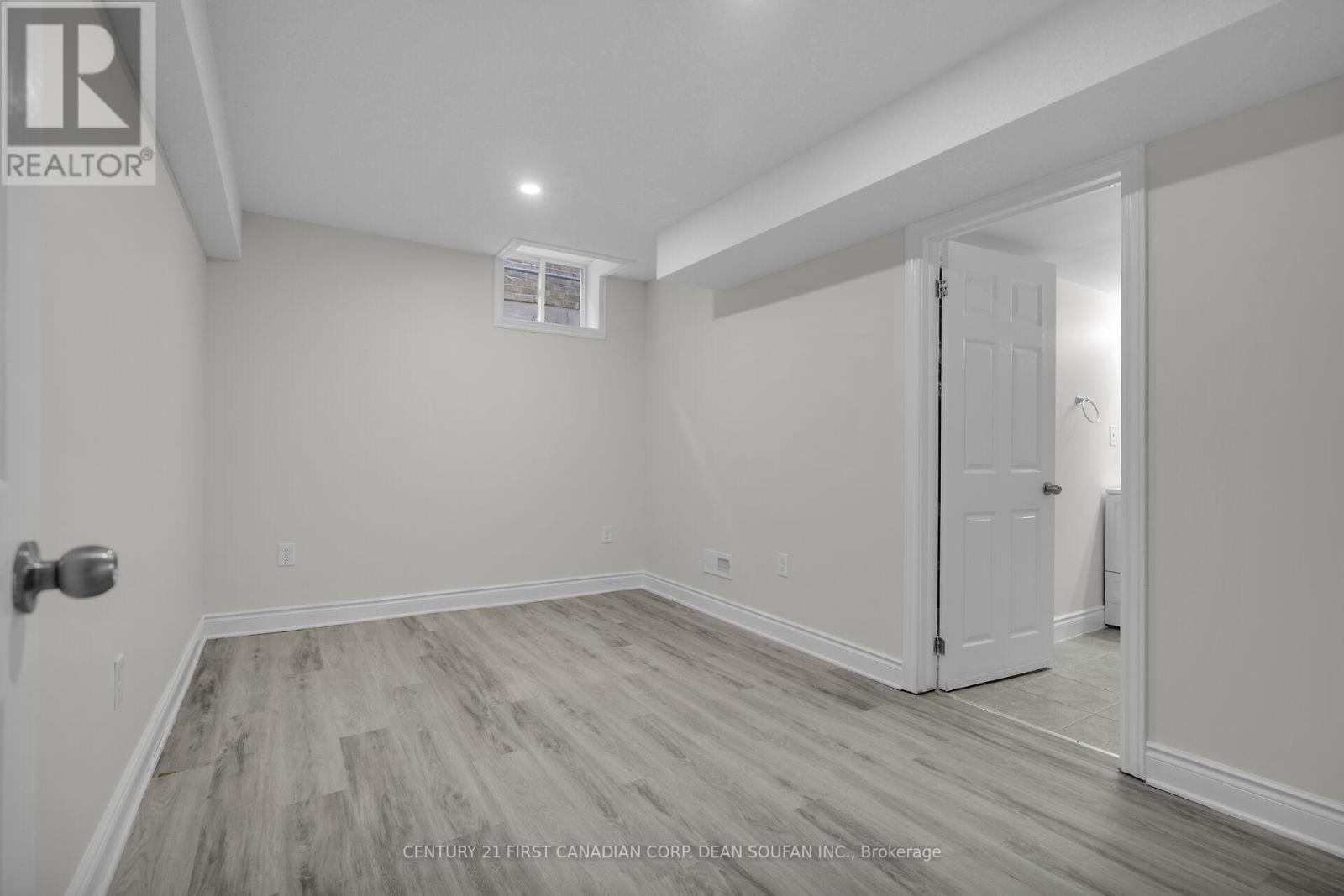 868 Rushbrook Crescent, London South (South K), Ontario  N6K 5B6 - Photo 42 - X12460142
