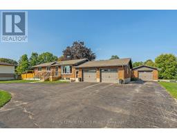 177 Queen Street, North Middlesex (Ailsa Craig), Ca
