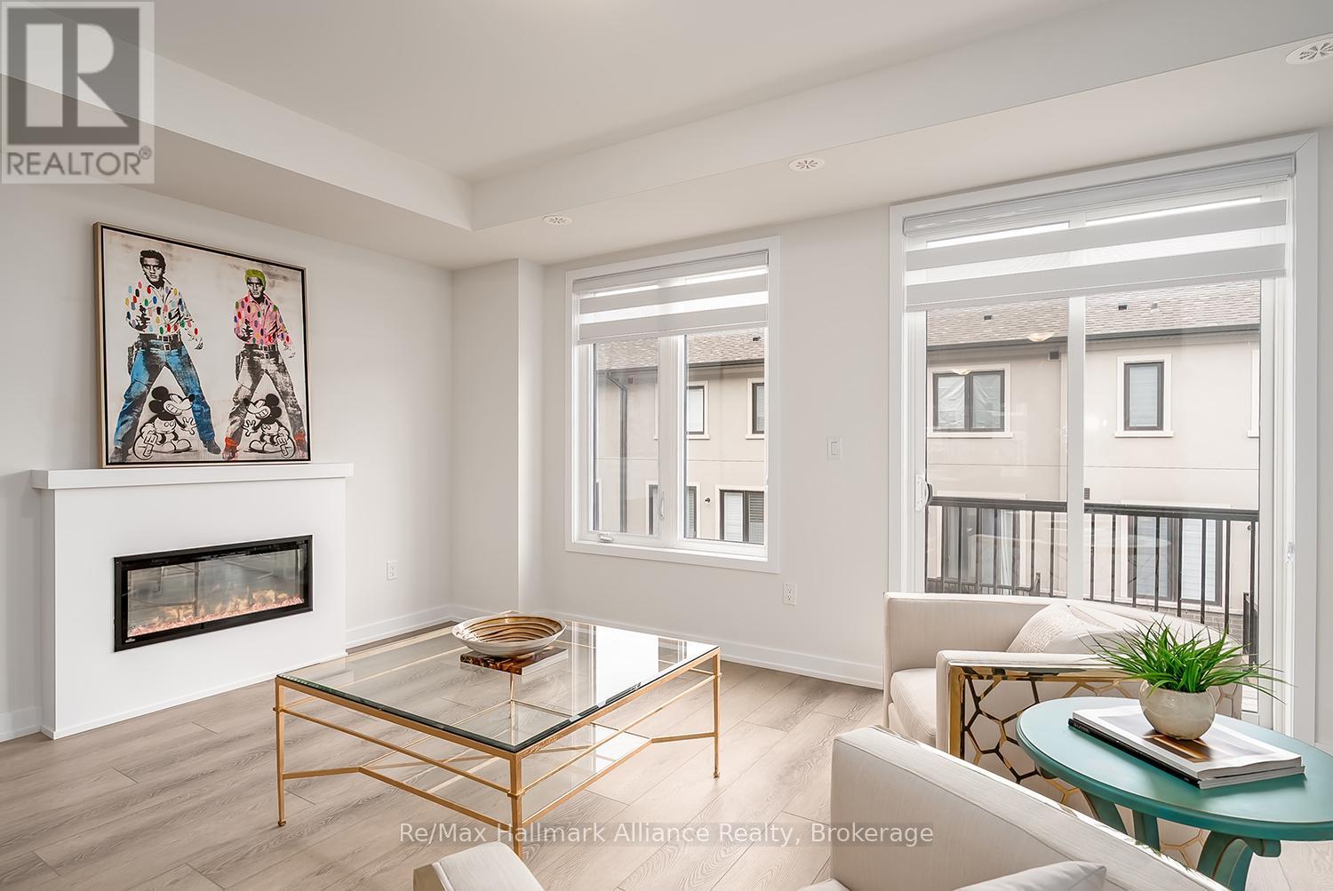 1346 Kaniv Street, Oakville, Ontario  L6M 5R3 - Photo 11 - W12460098