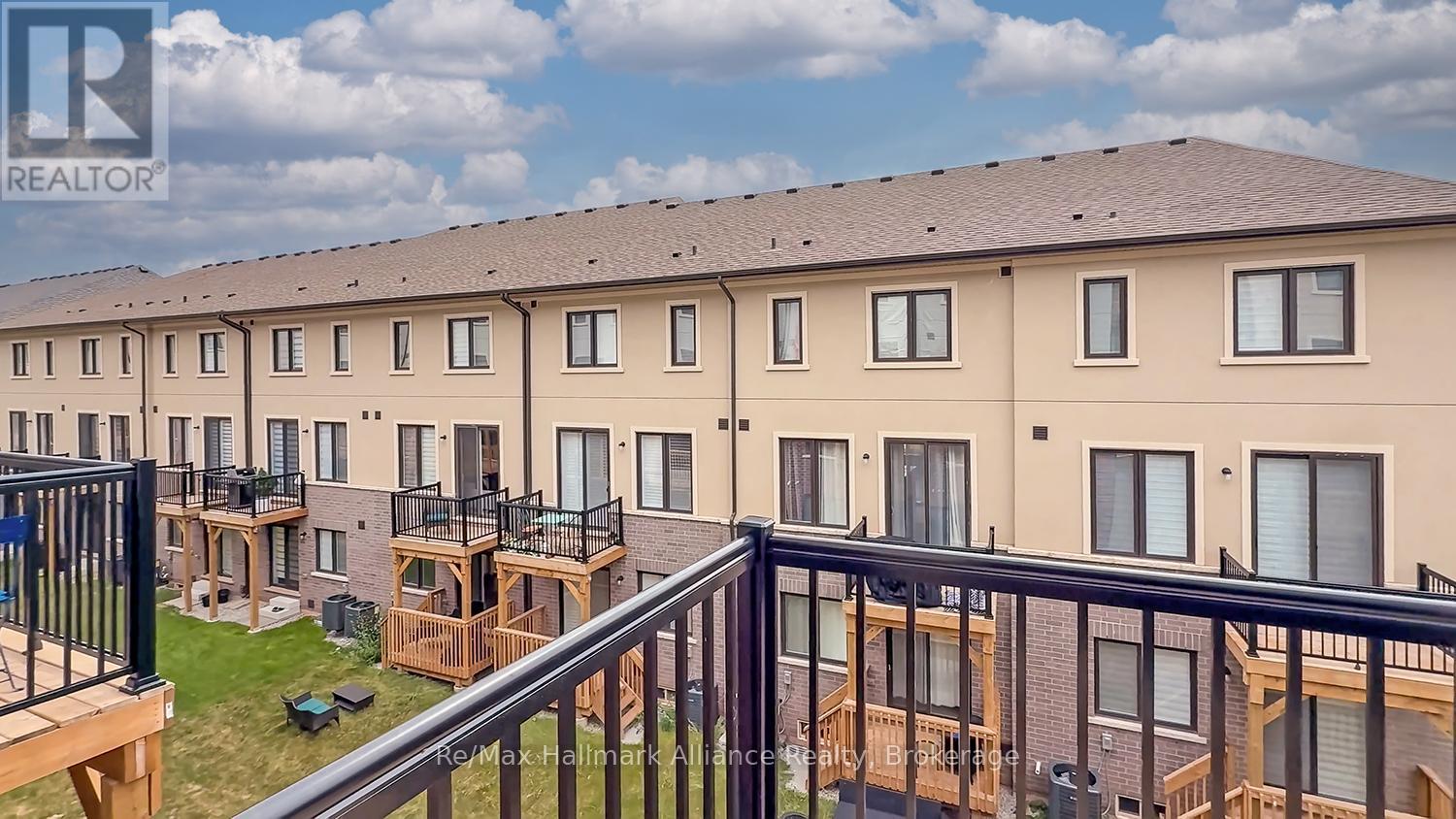 1346 Kaniv Street, Oakville, Ontario  L6M 5R3 - Photo 16 - W12460098