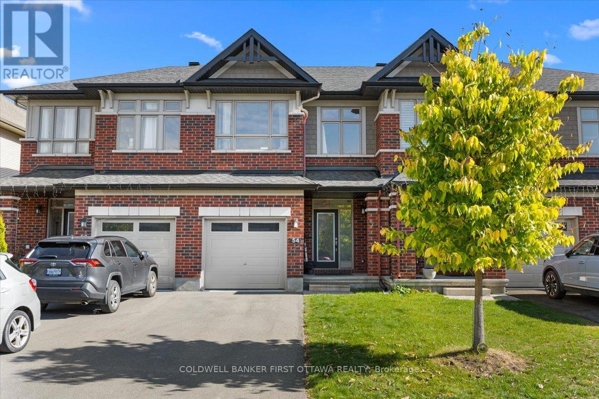 54 BERGSCHRUND WALK, Ottawa, Ontario