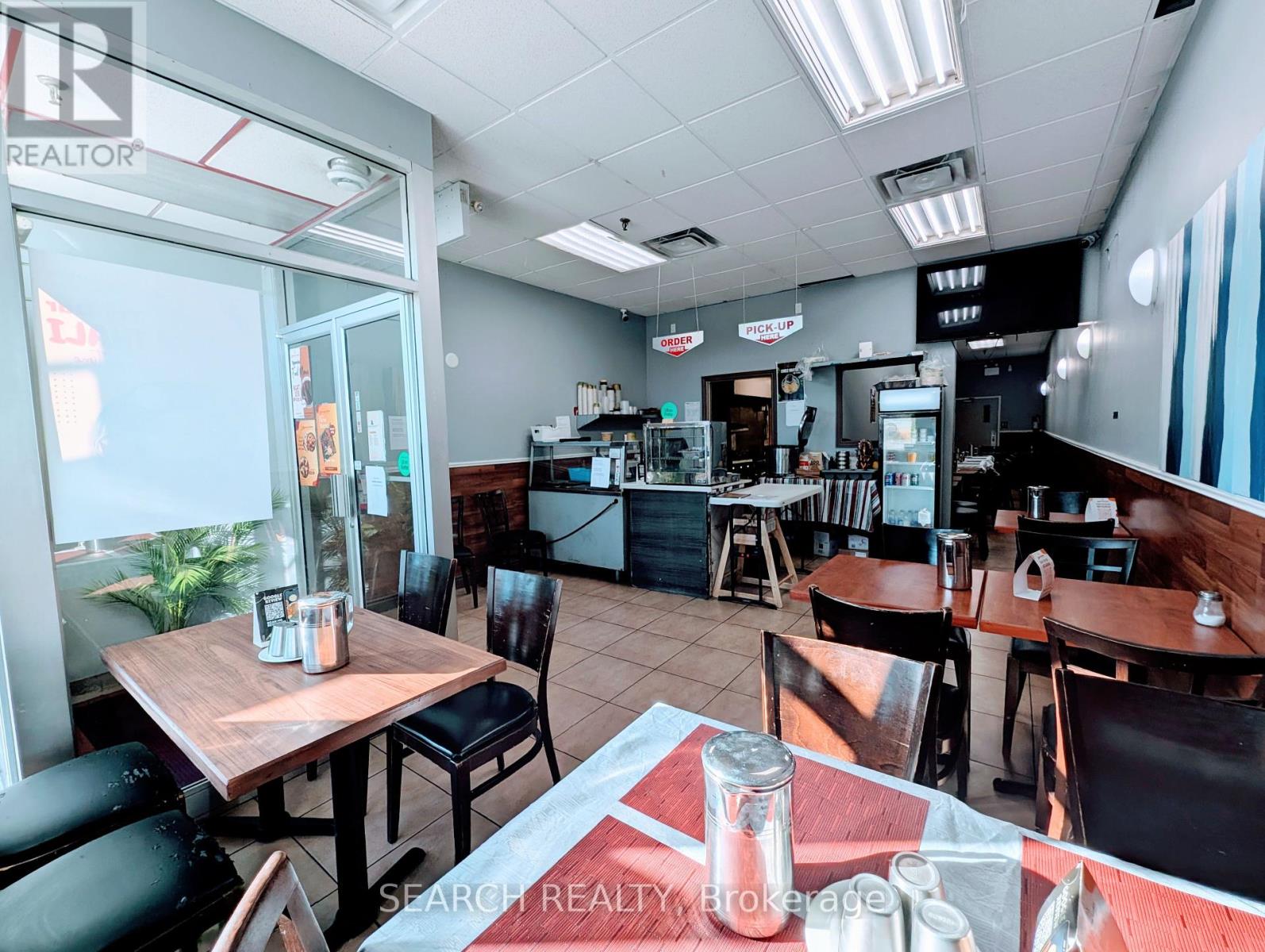 190A HARWOOD AVENUE S, Ajax, Ontario