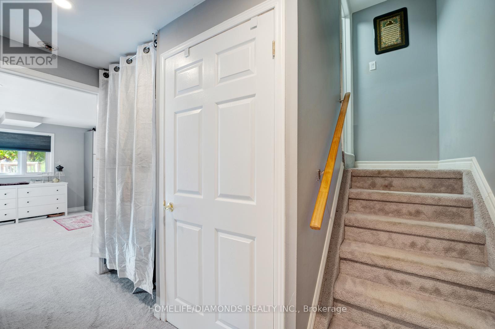 68 Heritage Court, Barrie, Ontario  L4N 0E3 - Photo 38 - S12457746