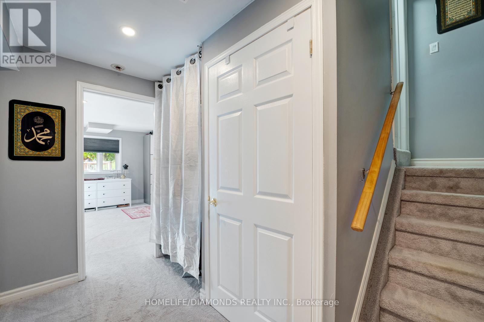 68 Heritage Court, Barrie, Ontario  L4N 0E3 - Photo 39 - S12457746