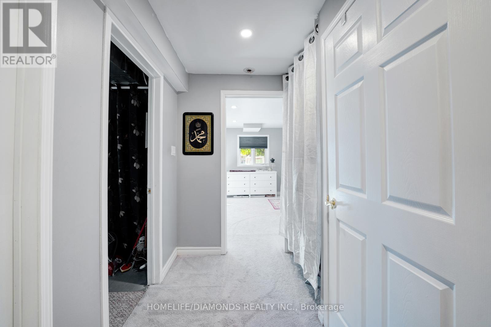 68 Heritage Court, Barrie, Ontario  L4N 0E3 - Photo 40 - S12457746