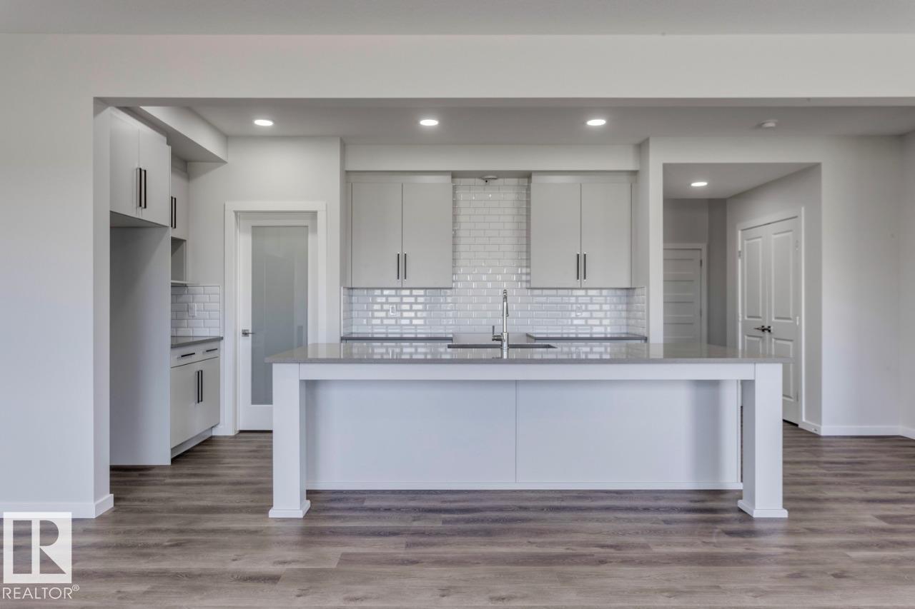 14 Chartres Cl, St. Albert, Alberta  T8N 6A9 - Photo 6 - E4436027