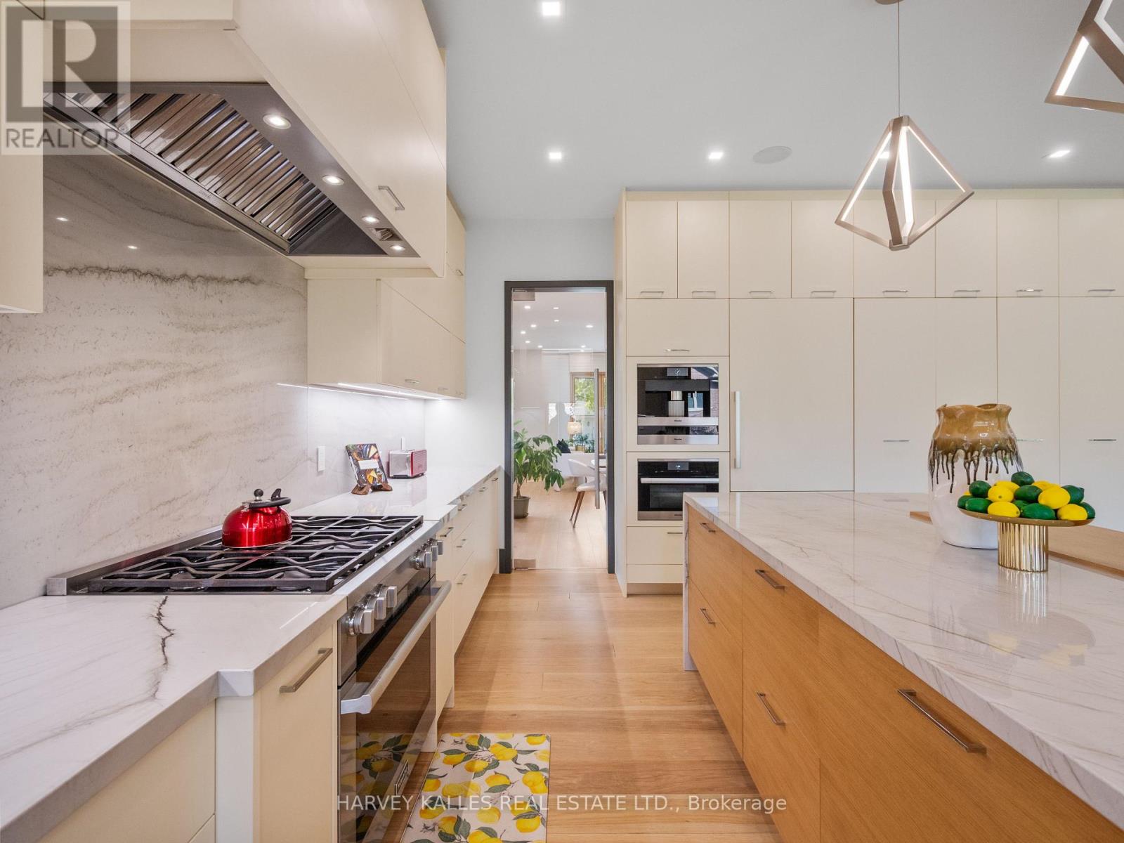170 Burndale Avenue, Toronto (Lansing-Westgate), Ontario  M2N 1T2 - Photo 13 - C12459918