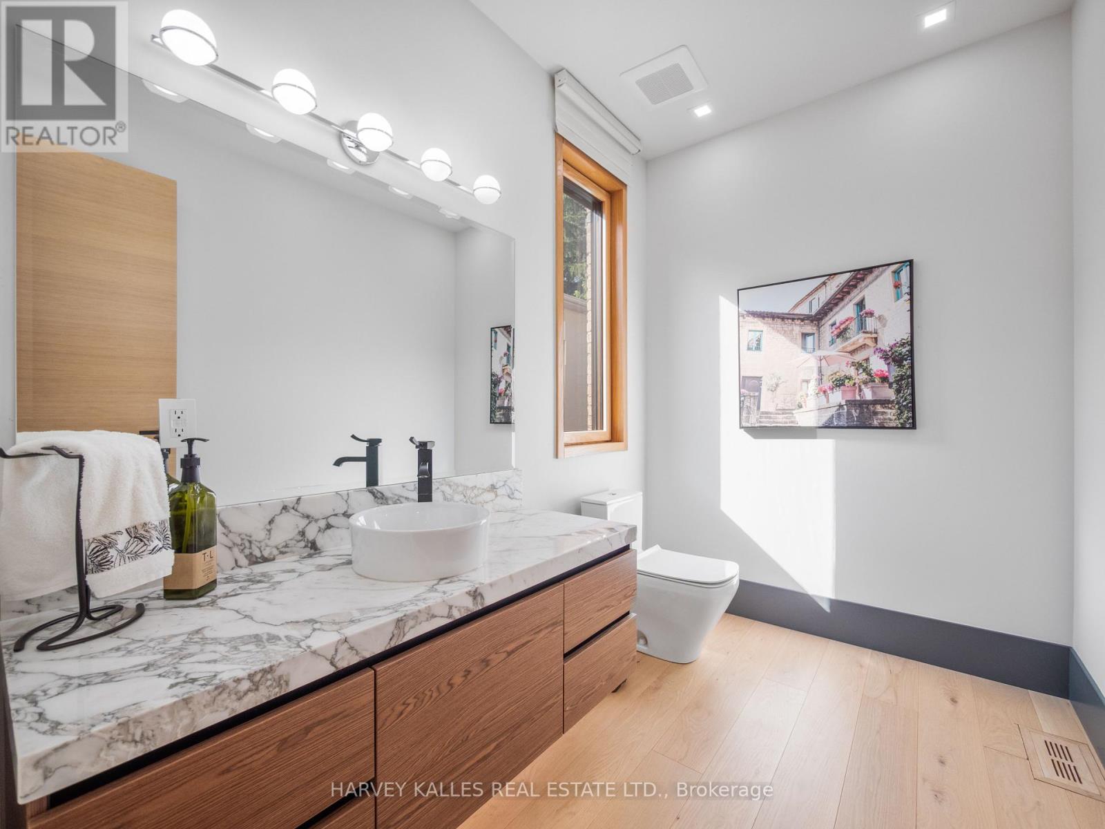 170 Burndale Avenue, Toronto (Lansing-Westgate), Ontario  M2N 1T2 - Photo 16 - C12459918