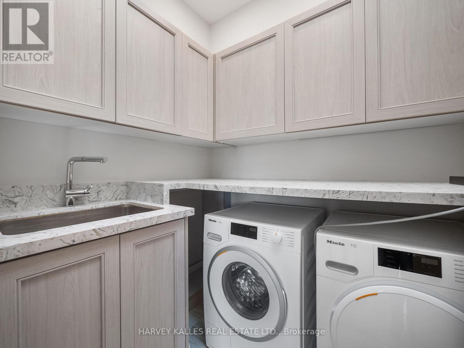 170 Burndale Avenue, Toronto (Lansing-Westgate), Ontario  M2N 1T2 - Photo 36 - C12459918