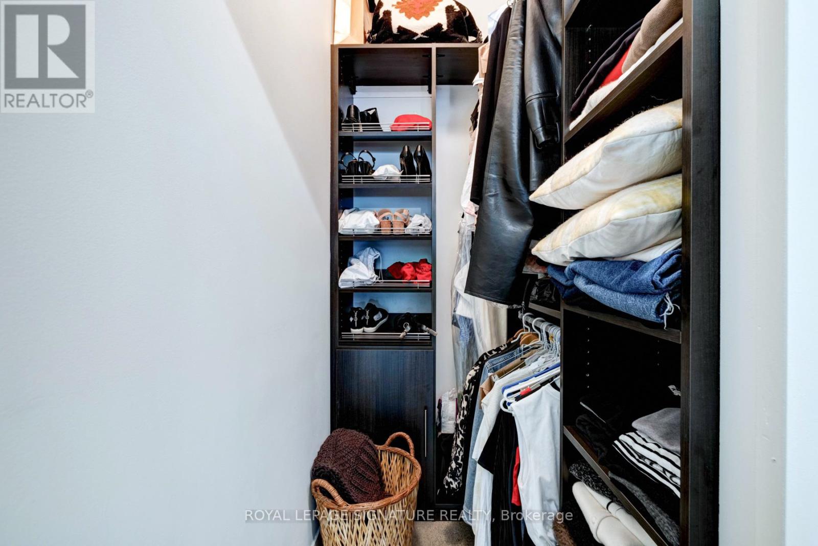 208 - 52 Sumach Street, Toronto, Ontario  M5A 3J7 - Photo 17 - C12459926
