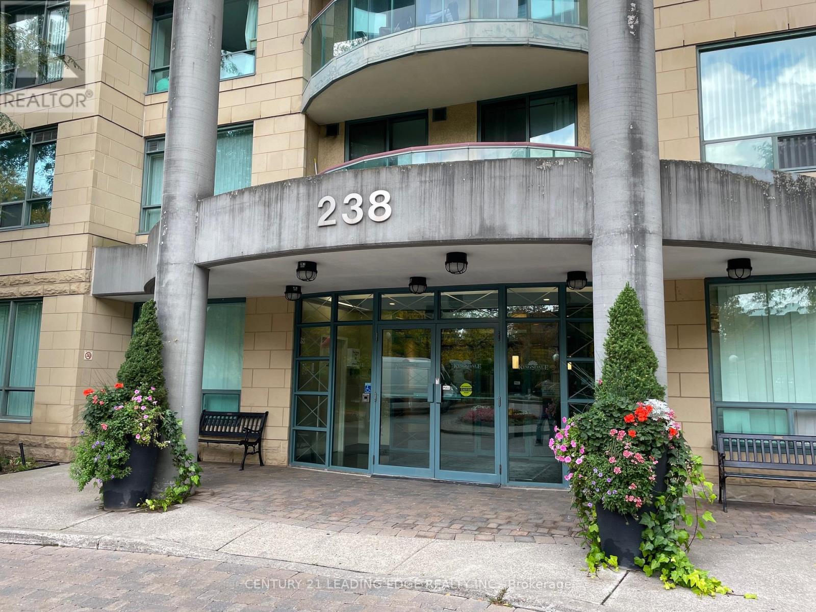 1801 - 238 Doris Avenue, Toronto, Ontario  M2N 6W1 - Photo 3 - C12459929