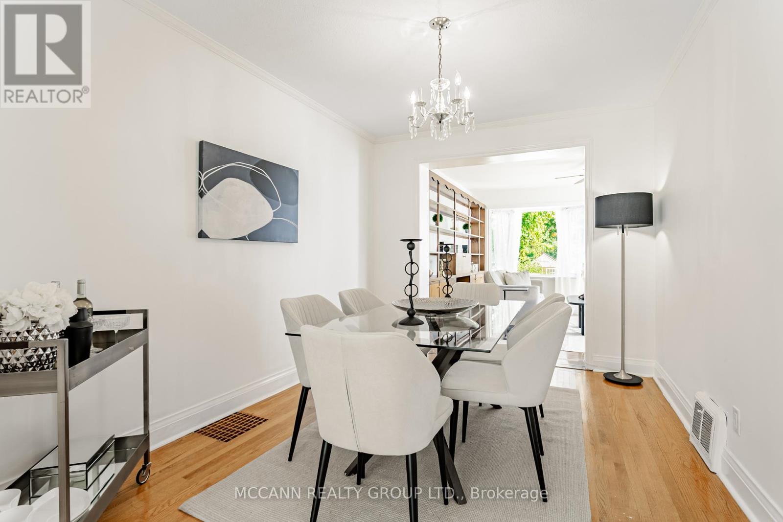 52 Thursfield Crescent, Toronto, Ontario  M4G 2N5 - Photo 16 - C12459938