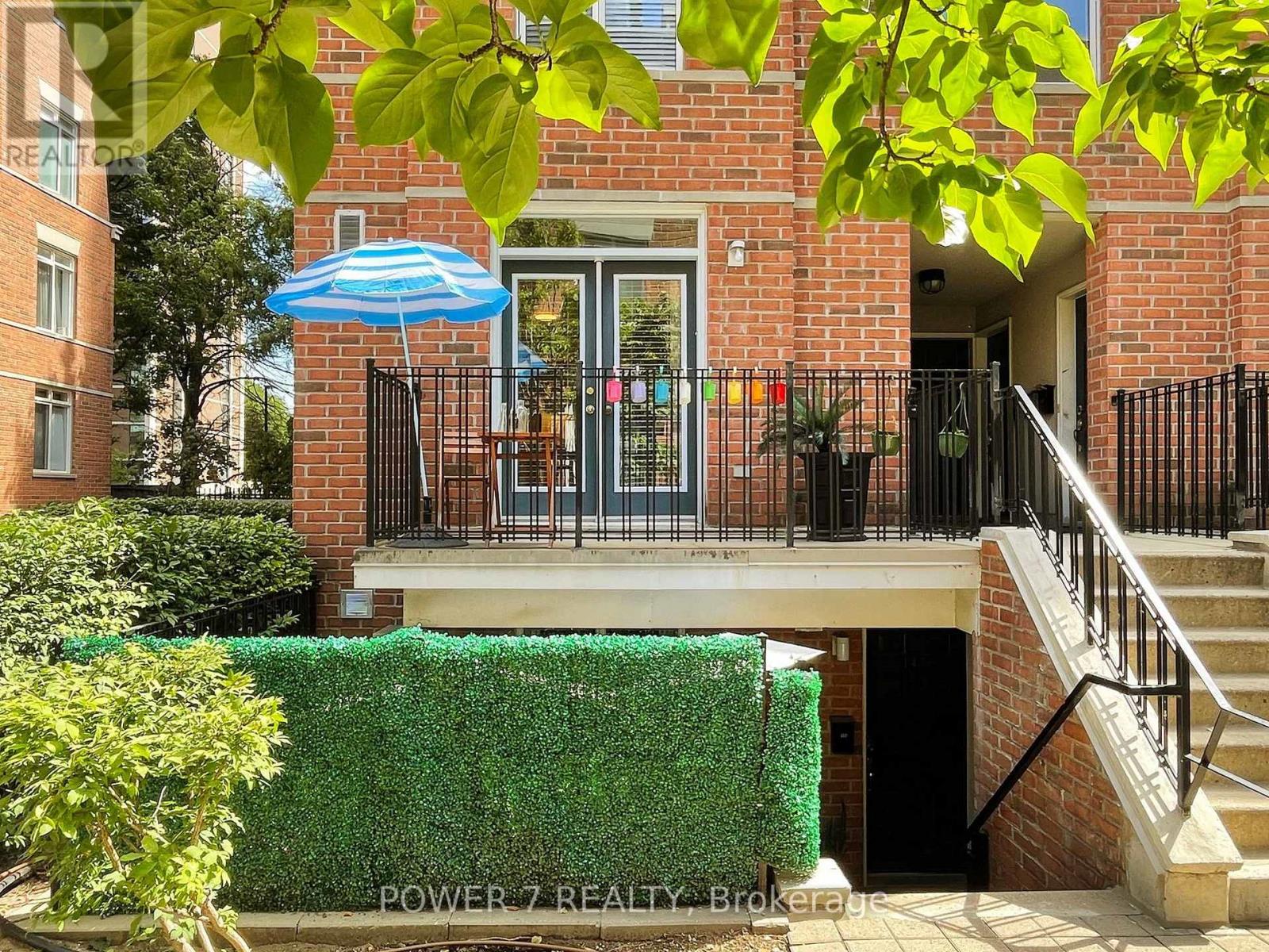 389 - 415 Jarvis Street, Toronto (Cabbagetown-South St. James Town), Ontario  M4Y 2G8 - Photo 4 - C12459954
