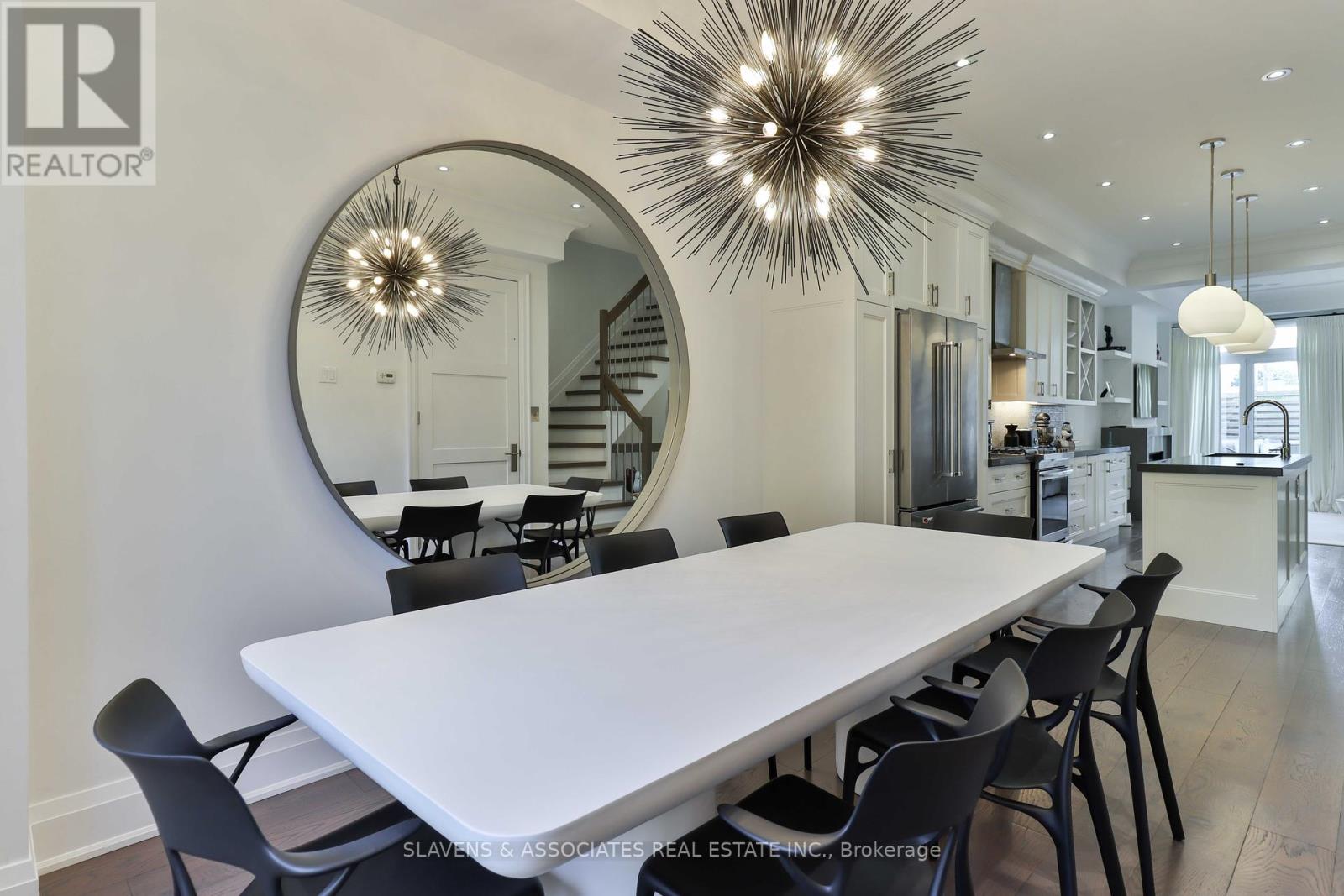 51b Burnaby Boulevard, Toronto, Ontario  M5N 1G3 - Photo 4 - C12459956