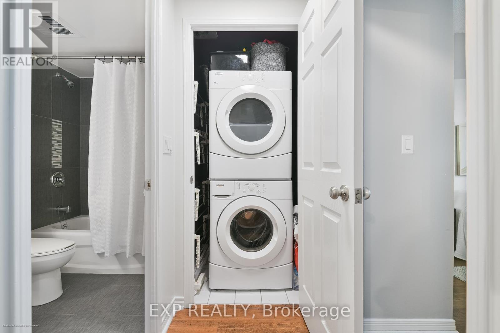 527 - 109 Front Street E, Toronto, Ontario  M5A 4P7 - Photo 21 - C12459983