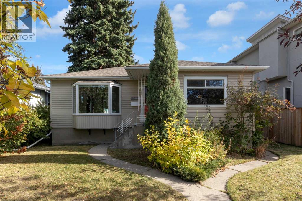 2412 22 Street Nw, Calgary, Alberta  T2M 3W6 - Photo 1 - A2262810