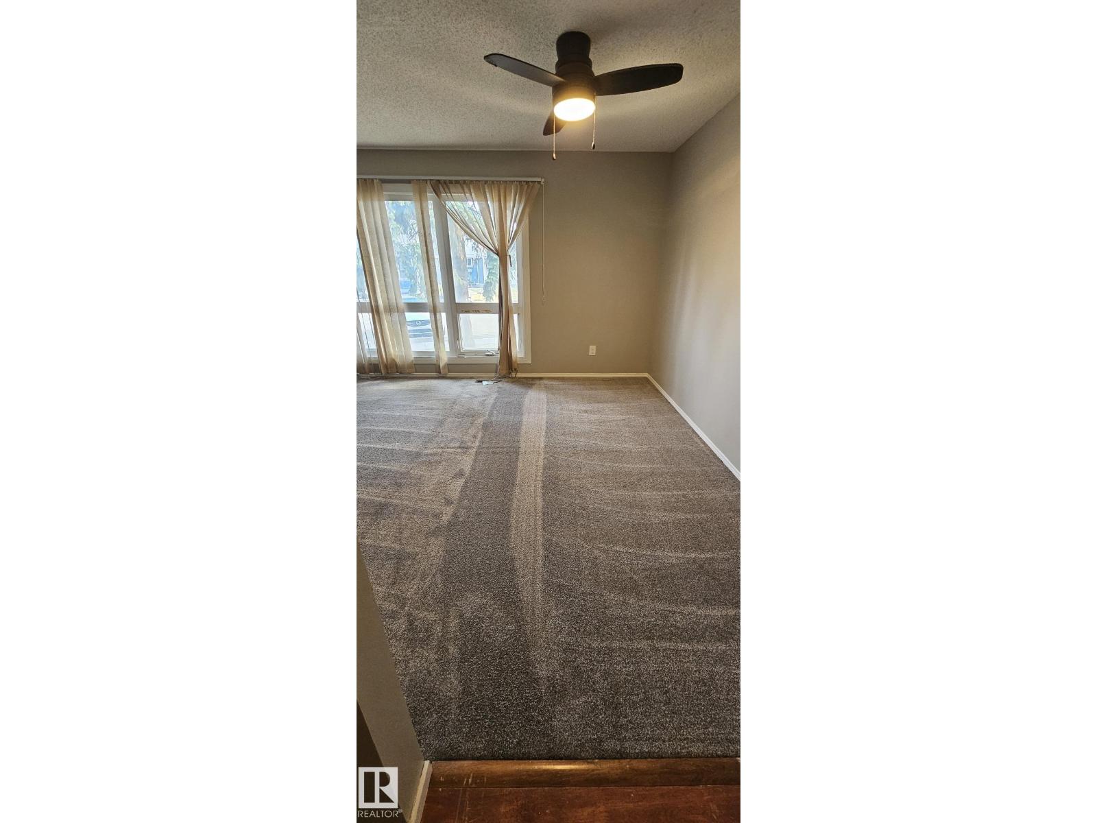 17049 100 St Nw, Edmonton, Alberta  T5X 4R8 - Photo 2 - E4461967