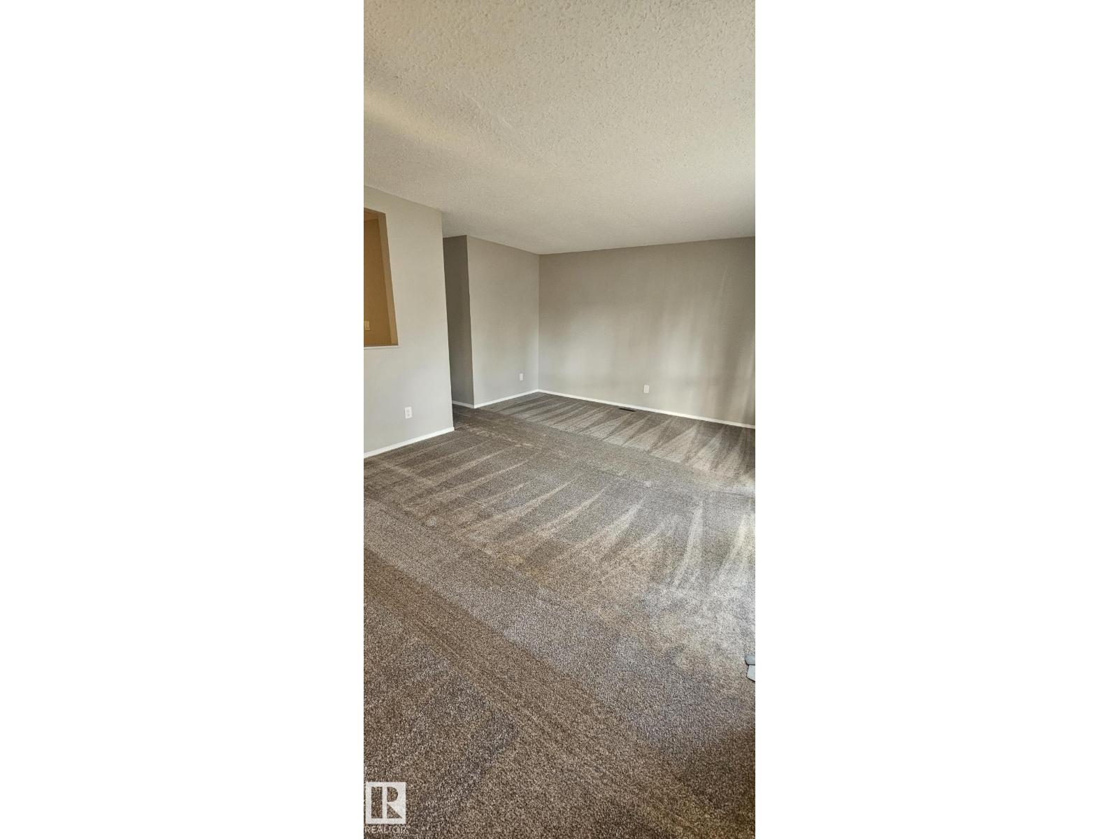 17049 100 St Nw, Edmonton, Alberta  T5X 4R8 - Photo 3 - E4461967
