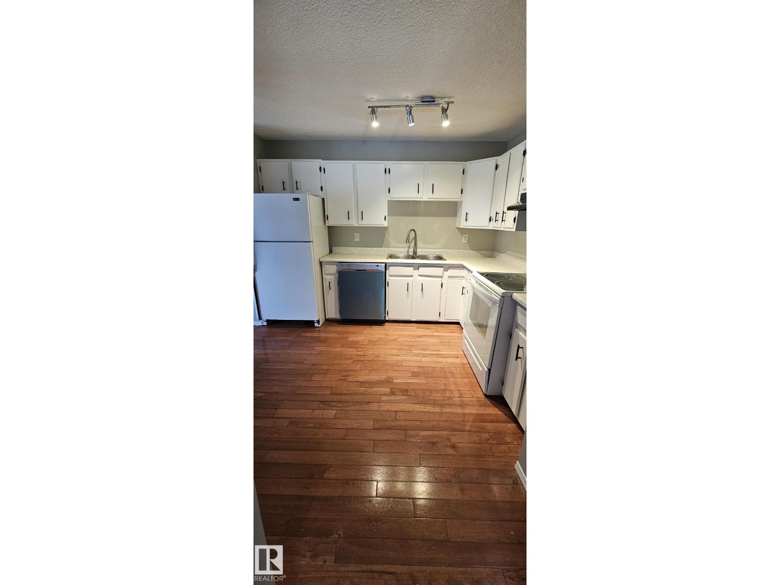 17049 100 St Nw, Edmonton, Alberta  T5X 4R8 - Photo 6 - E4461967