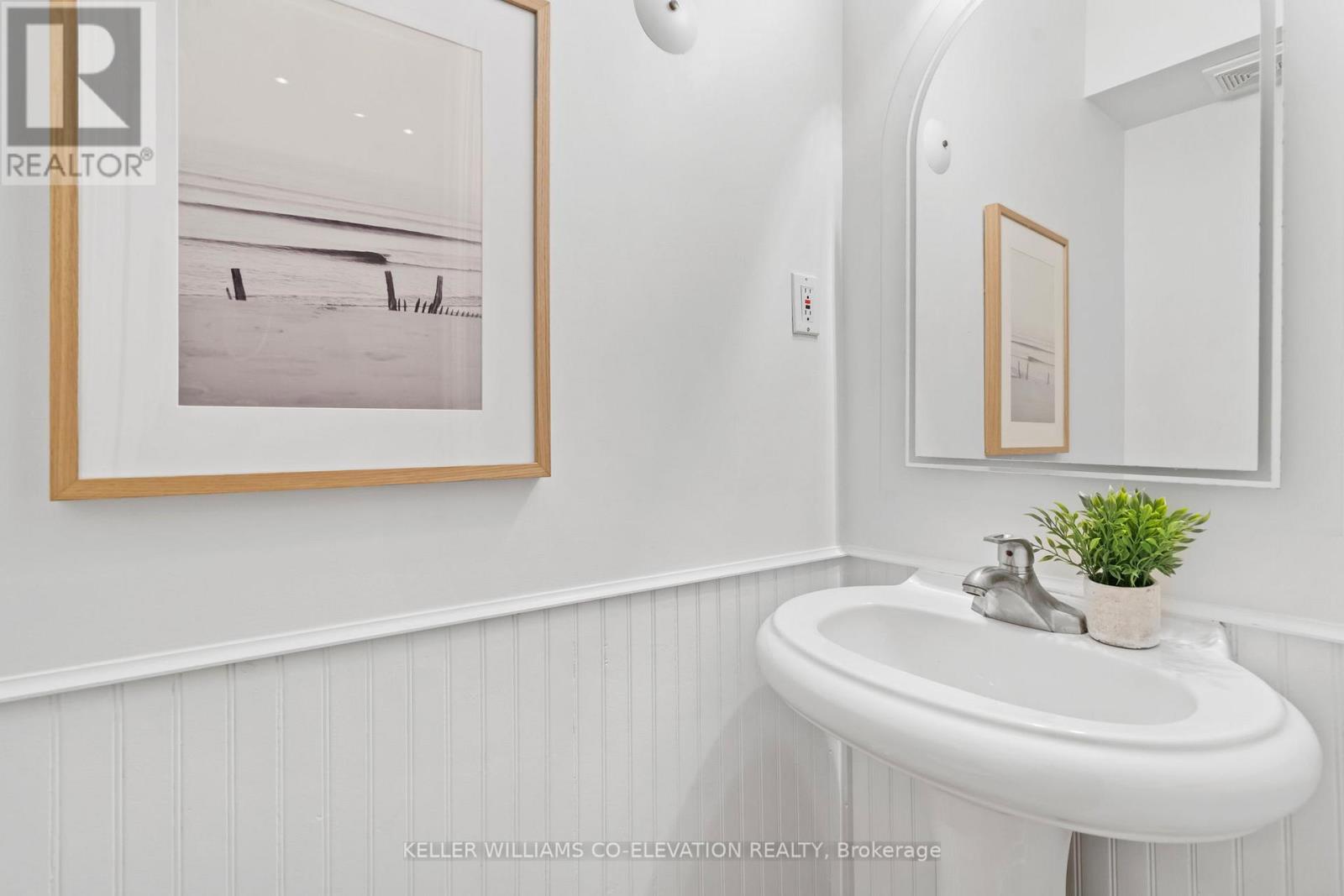 26 Cambridge Avenue, Toronto (Playter Estates-Danforth), Ontario  M4K 2L1 - Photo 18 - E12459940