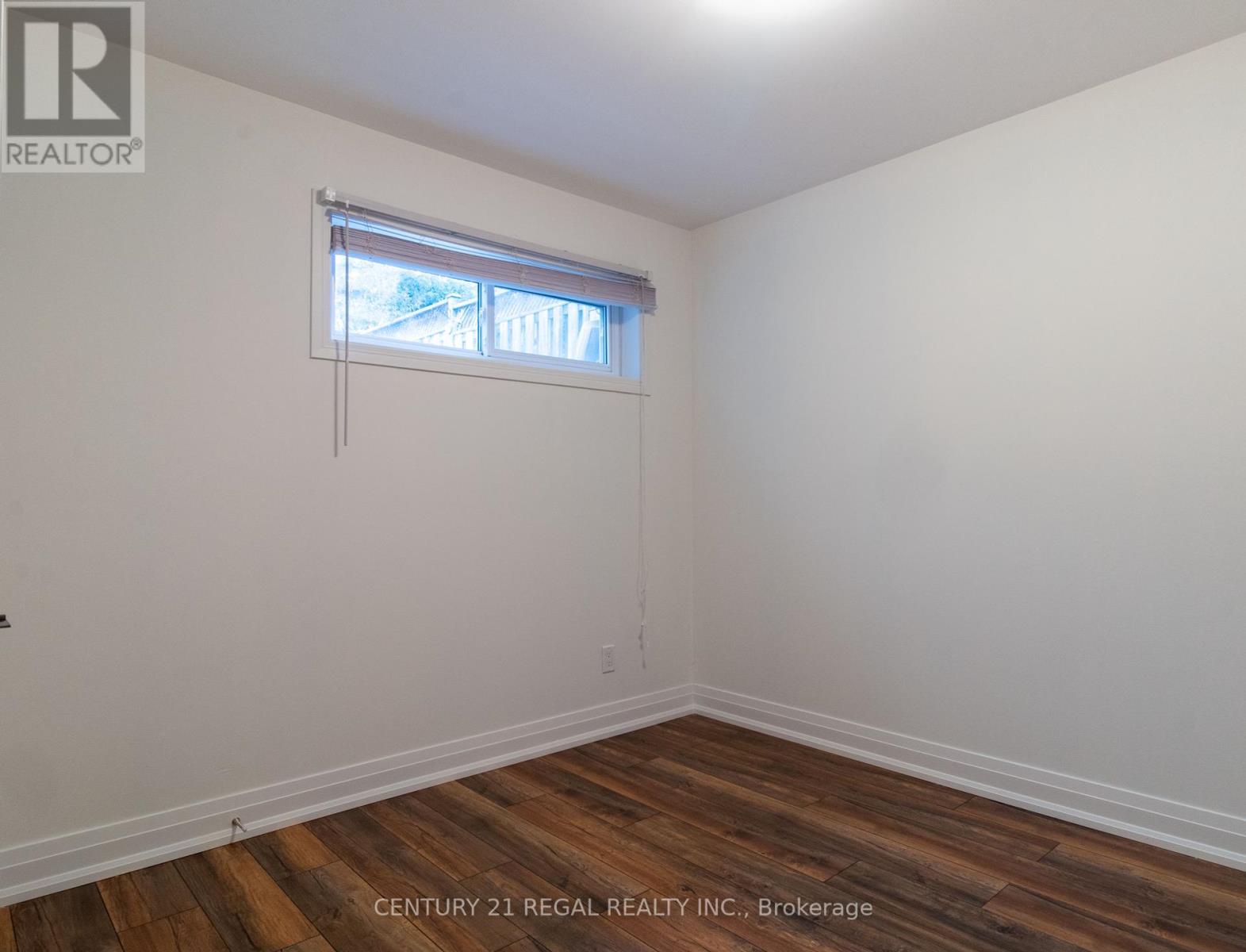 Lower - 47 Limestone Crescent, Whitby, Ontario  L1N 8P2 - Photo 3 - E12459958