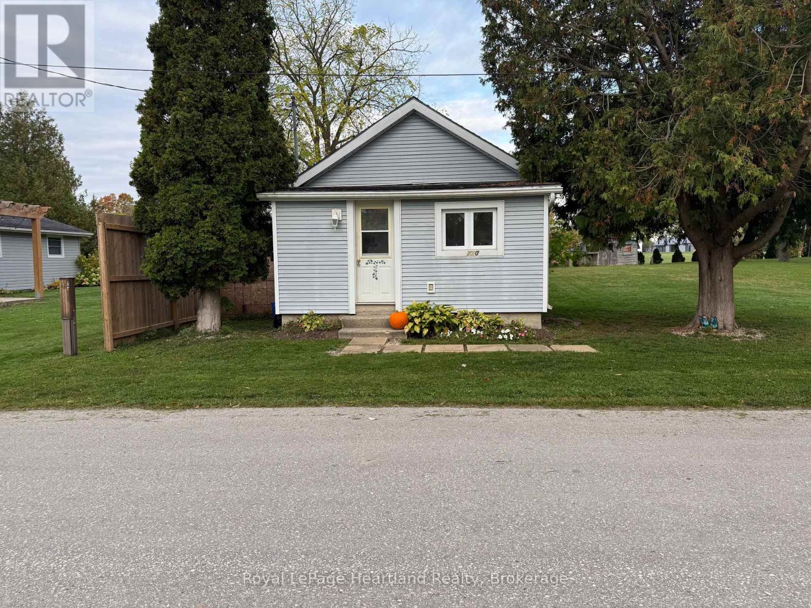 770 SOMERVILLE STREET, Huron-Kinloss, Ontario