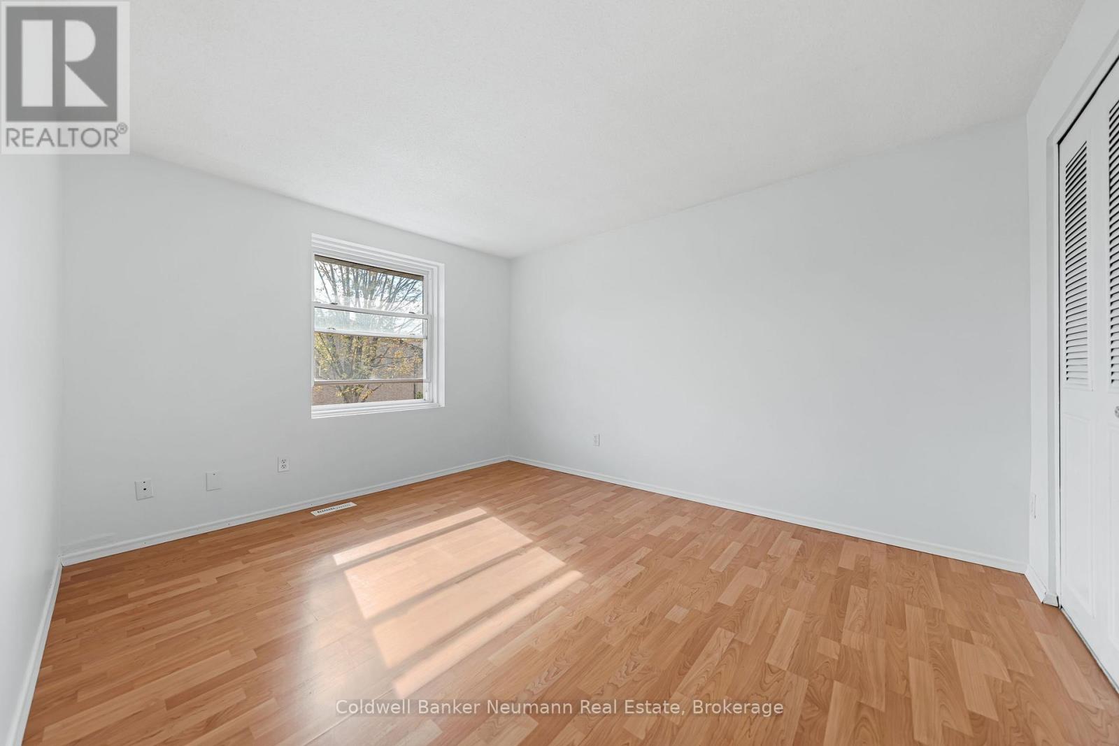 19 - 539 Willow Road, Guelph, Ontario  N1H 7G3 - Photo 25 - X12460190
