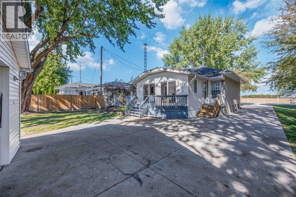 4767 St. Clair Parkway, St Clair, Ontario  N0P 2B0 - Photo 4 - 25025966
