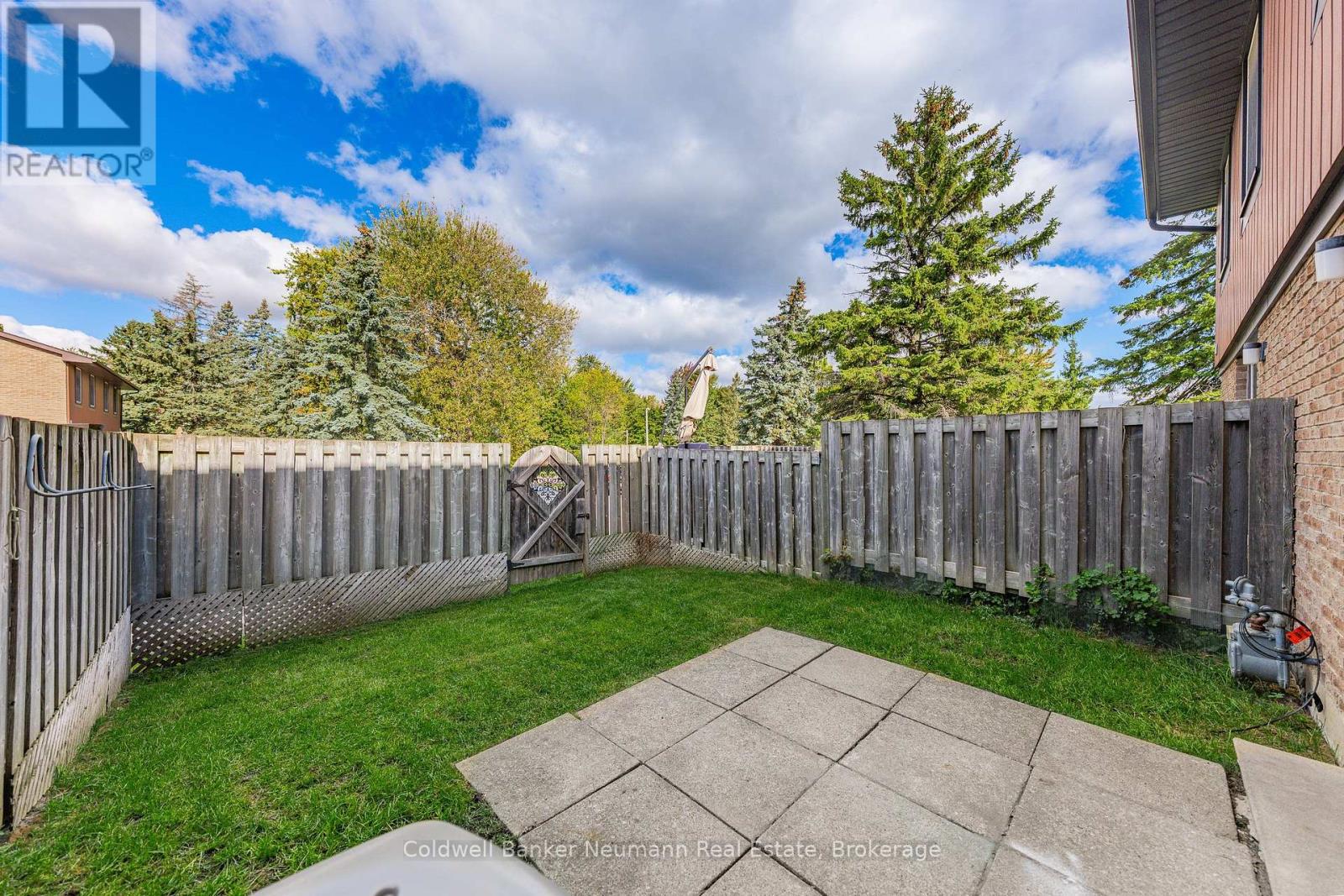 19 - 539 Willow Road, Guelph, Ontario  N1H 7G3 - Photo 31 - X12460190