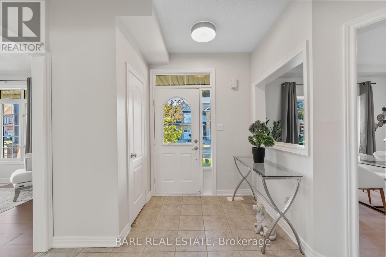 16 Ebony Gate, Richmond Hill (Rouge Woods), Ontario  L4S 2C1 - Photo 4 - N12459937