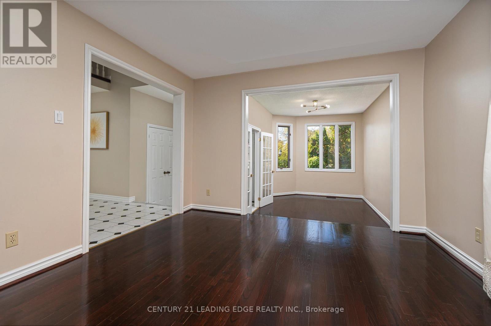 7 Delancey Crescent, Markham (Markville), Ontario  L3P 7C9 - Photo 6 - N12459969