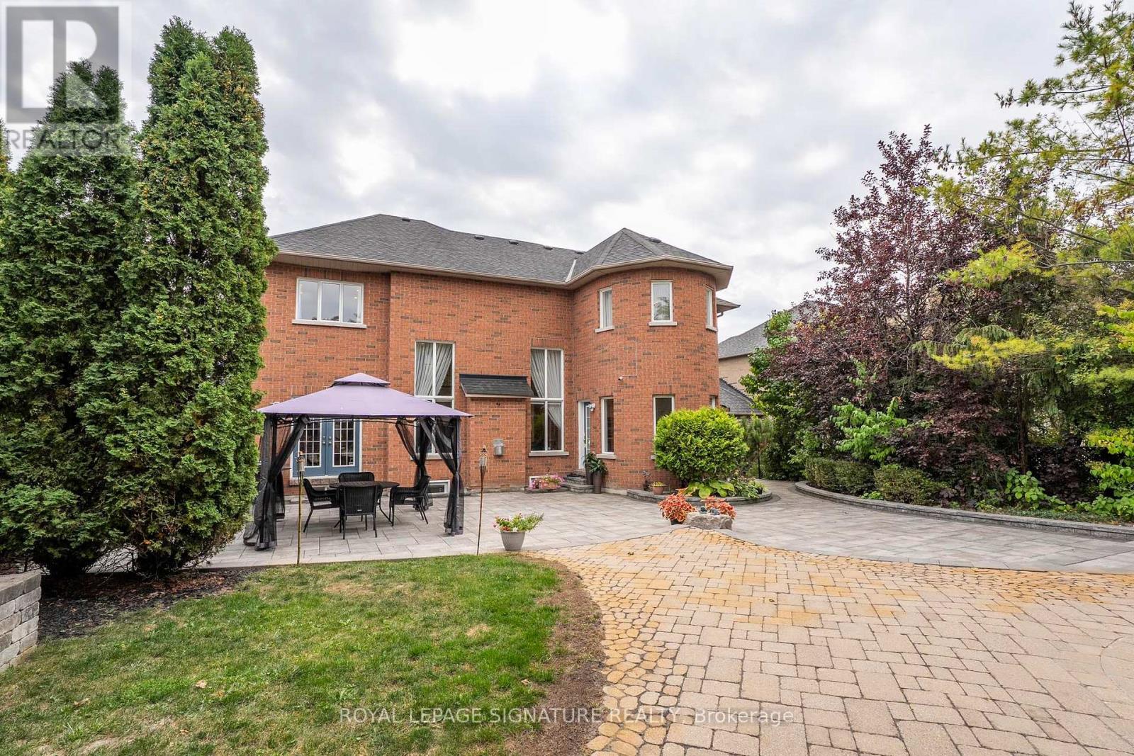 1067 Ivsbridge Boulevard, Newmarket (Stonehaven-Wyndham), Ontario  L3X 1N3 - Photo 44 - N12459978
