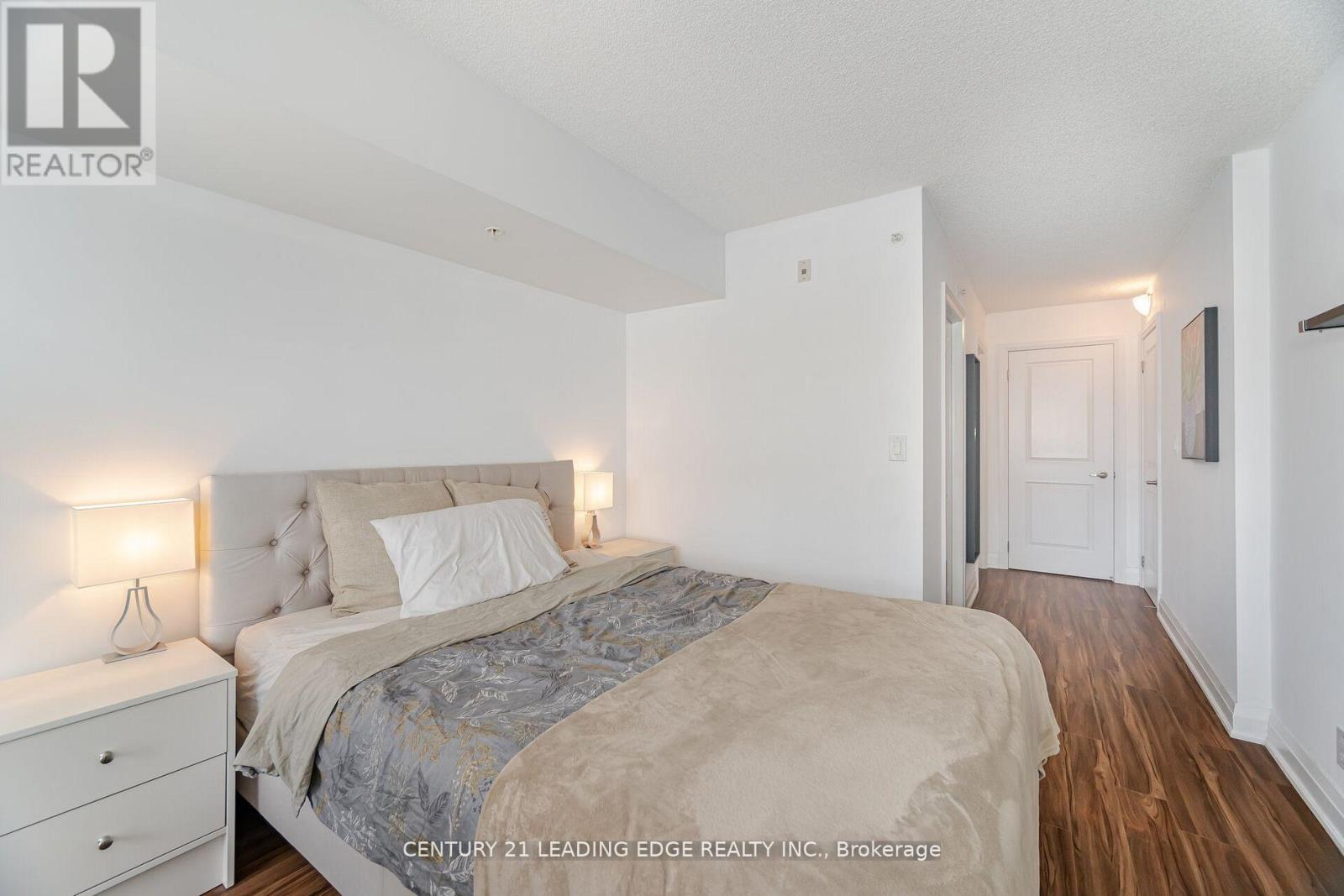 108 - 24 Woodstream Boulevard, Vaughan (Vaughan Grove), Ontario  L4L 8C4 - Photo 12 - N12459986