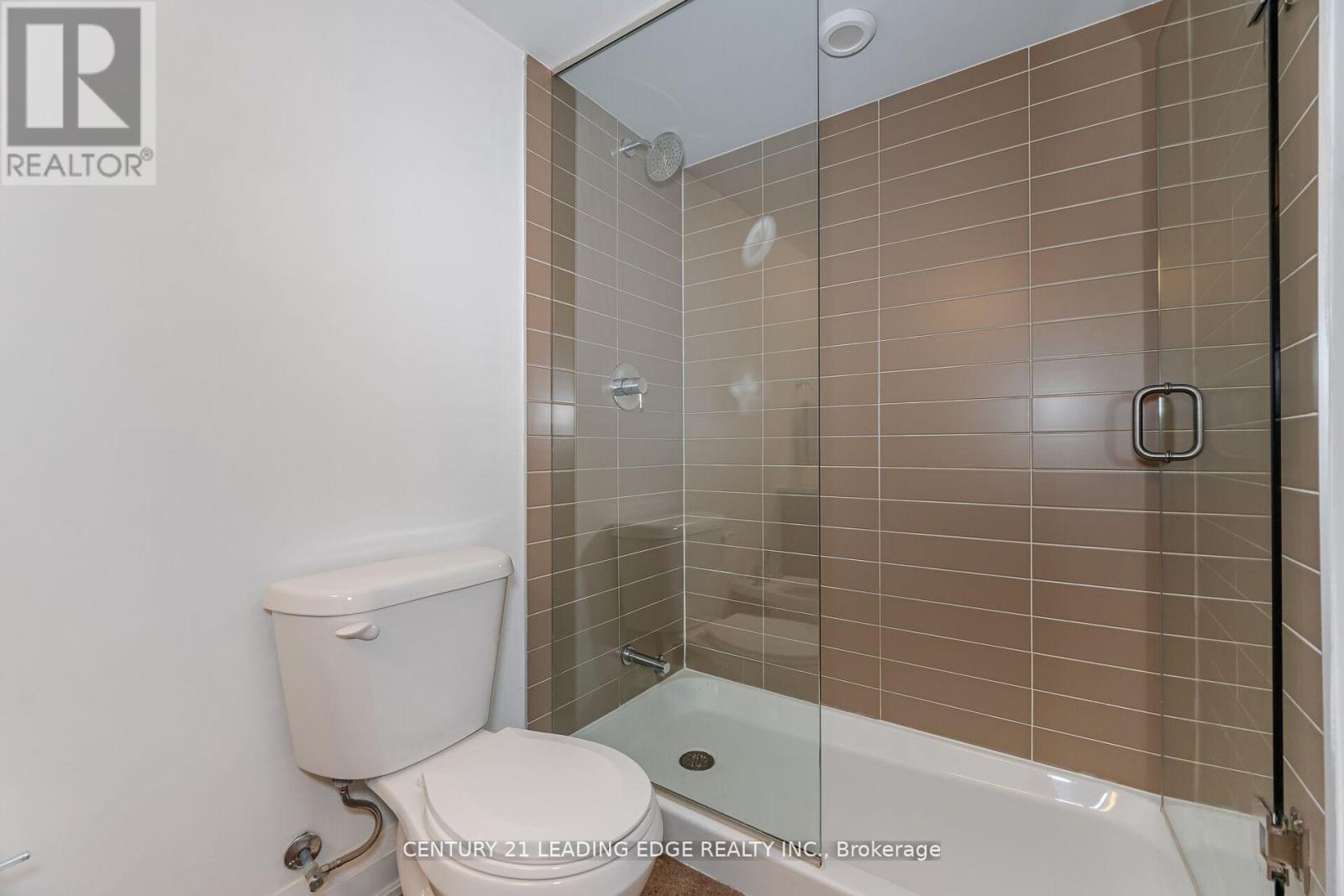 108 - 24 Woodstream Boulevard, Vaughan (Vaughan Grove), Ontario  L4L 8C4 - Photo 15 - N12459986
