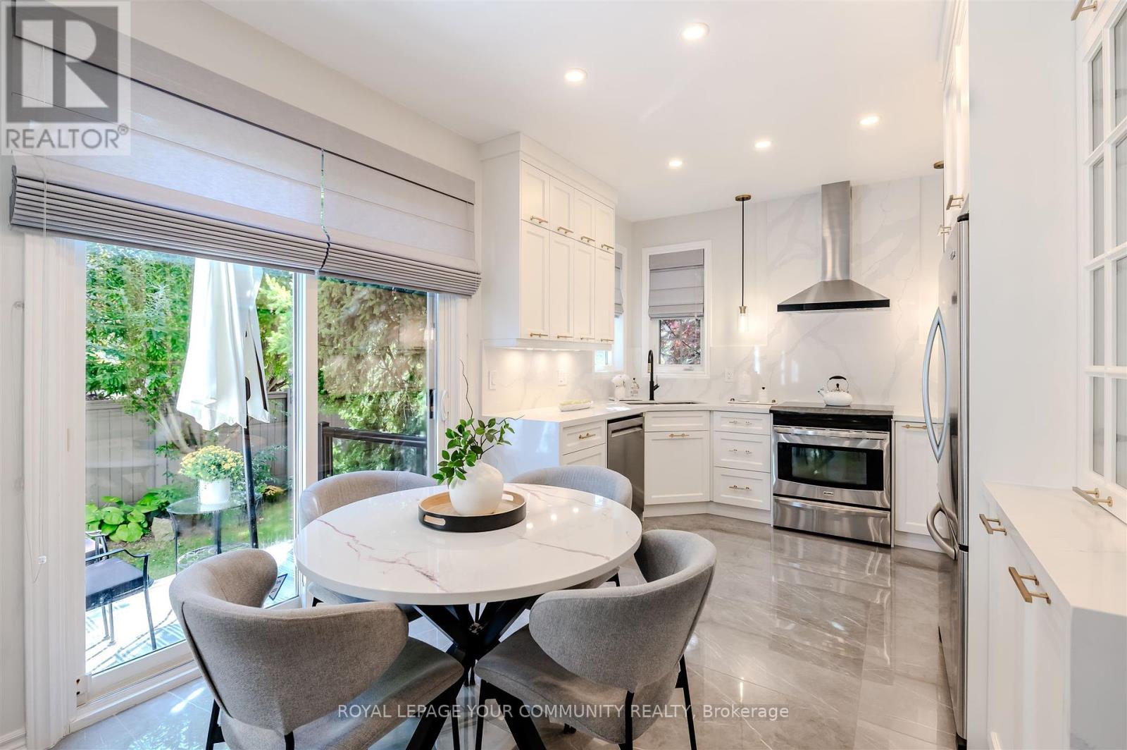 7 Sequin Drive, Richmond Hill (Jefferson), Ontario  L4E 0J3 - Photo 16 - N12459990