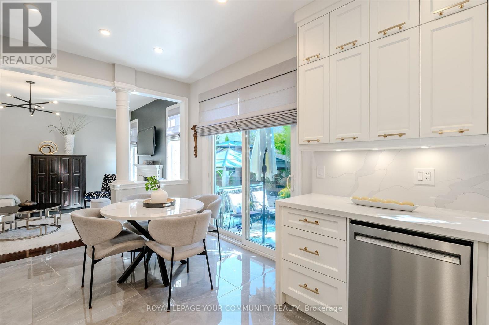 7 Sequin Drive, Richmond Hill (Jefferson), Ontario  L4E 0J3 - Photo 18 - N12459990
