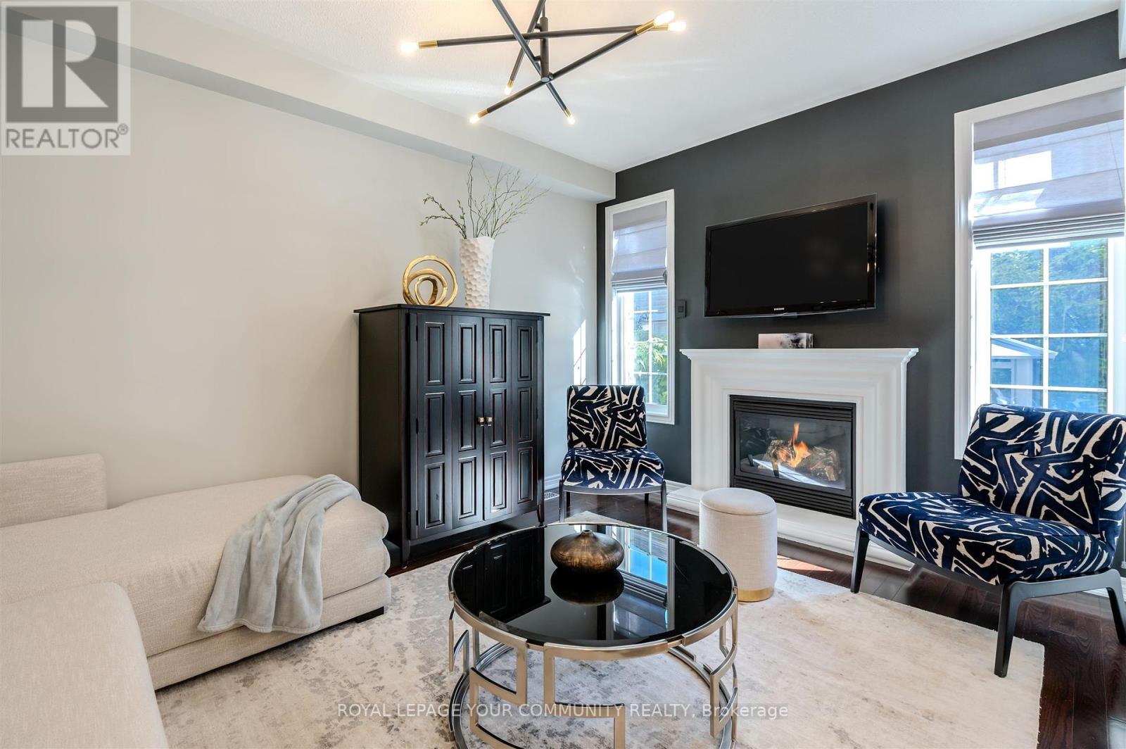 7 Sequin Drive, Richmond Hill (Jefferson), Ontario  L4E 0J3 - Photo 20 - N12459990
