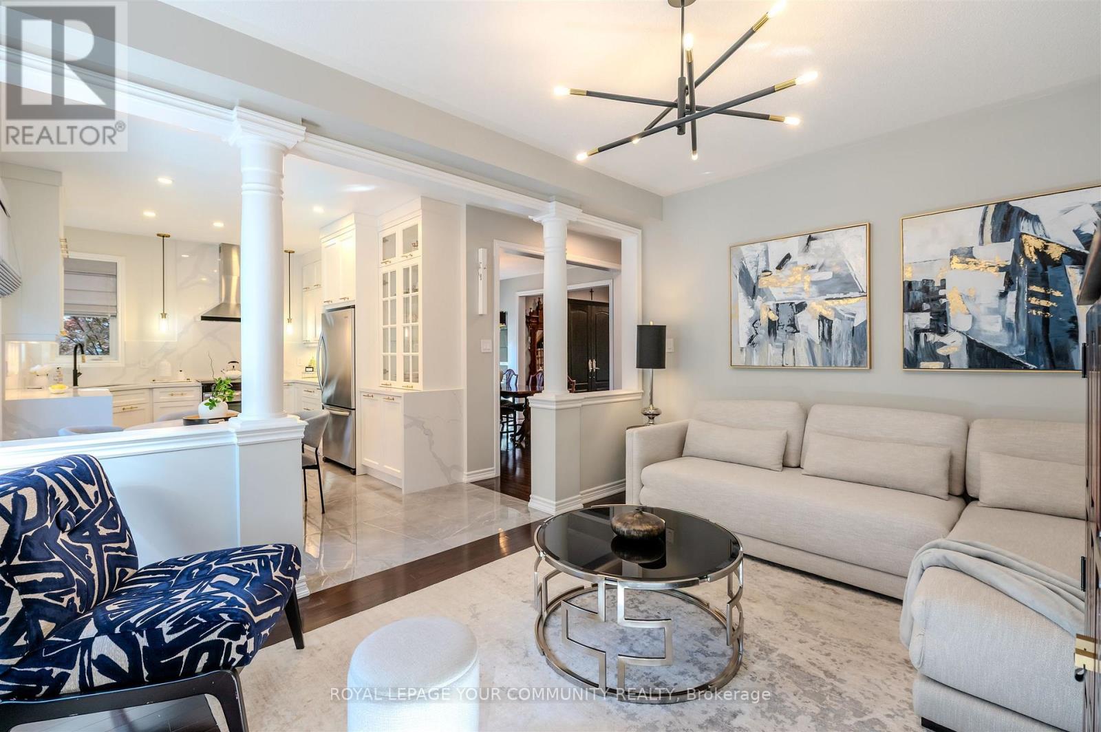 7 Sequin Drive, Richmond Hill (Jefferson), Ontario  L4E 0J3 - Photo 21 - N12459990