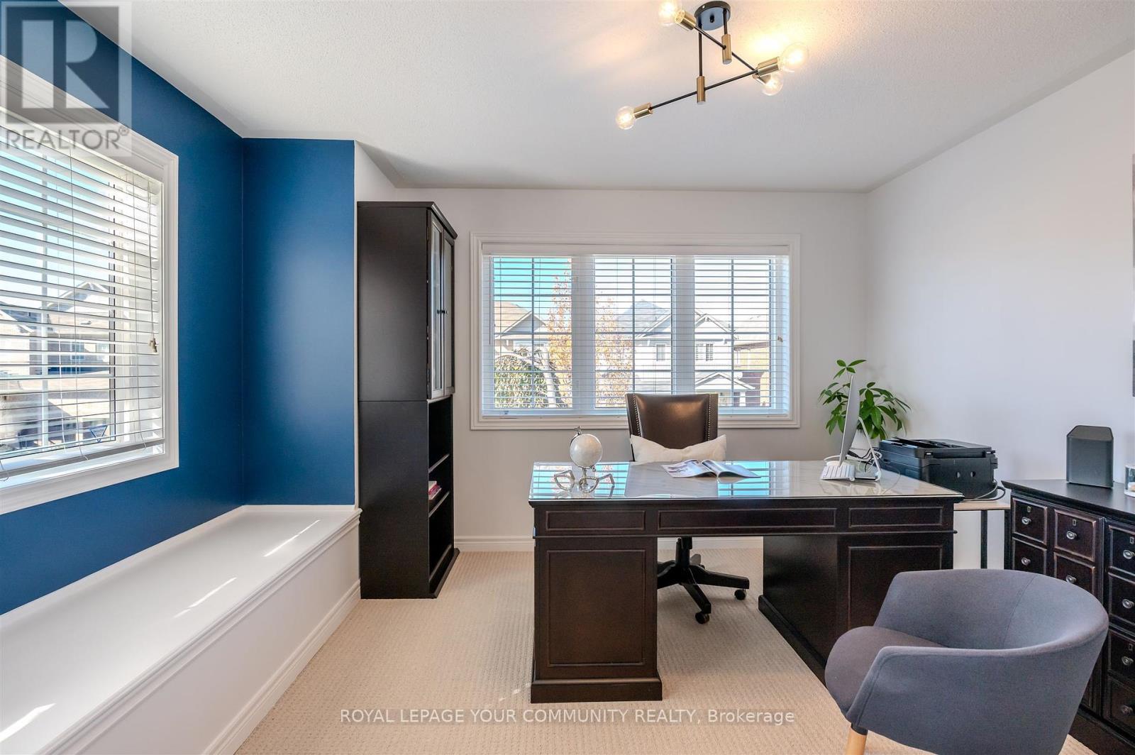 7 Sequin Drive, Richmond Hill (Jefferson), Ontario  L4E 0J3 - Photo 23 - N12459990