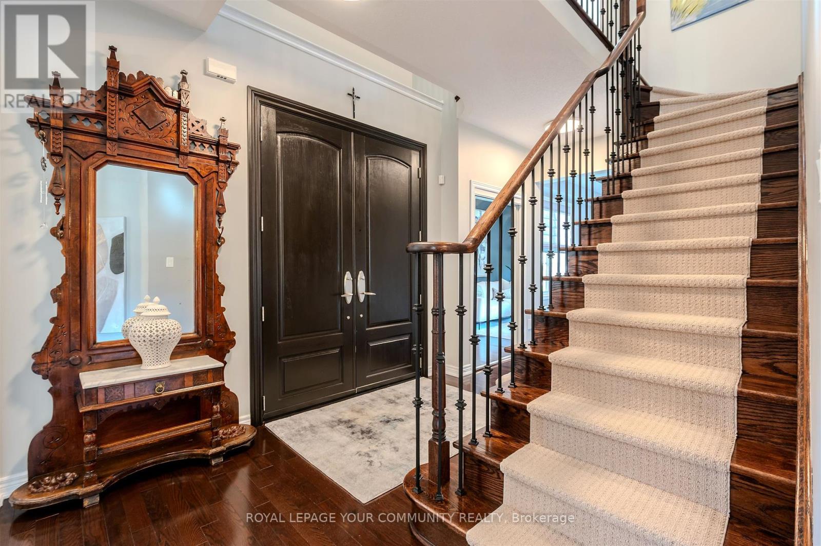 7 Sequin Drive, Richmond Hill (Jefferson), Ontario  L4E 0J3 - Photo 6 - N12459990