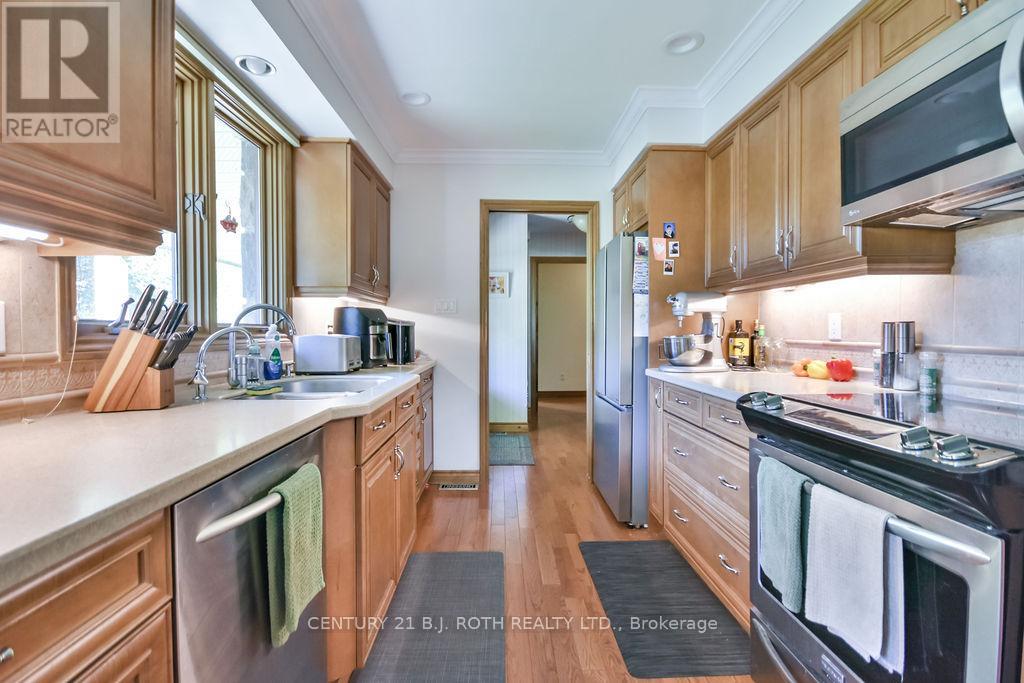 1839 George Johnston Road, Springwater, Ontario  L0L 1Y0 - Photo 5 - S12459989