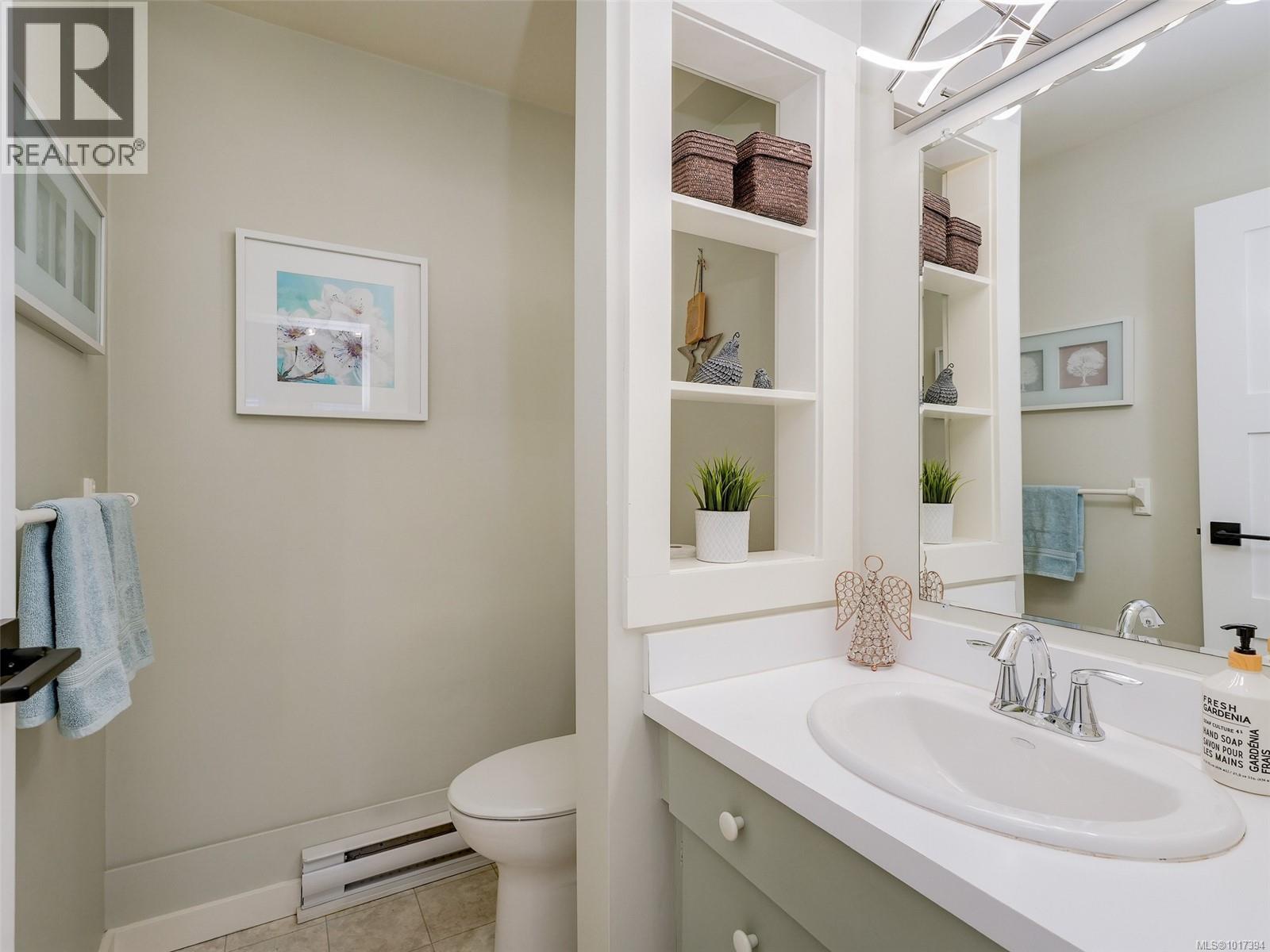 22 Falstaff Pl, View Royal, British Columbia  V9A 7A5 - Photo 16 - 1017394