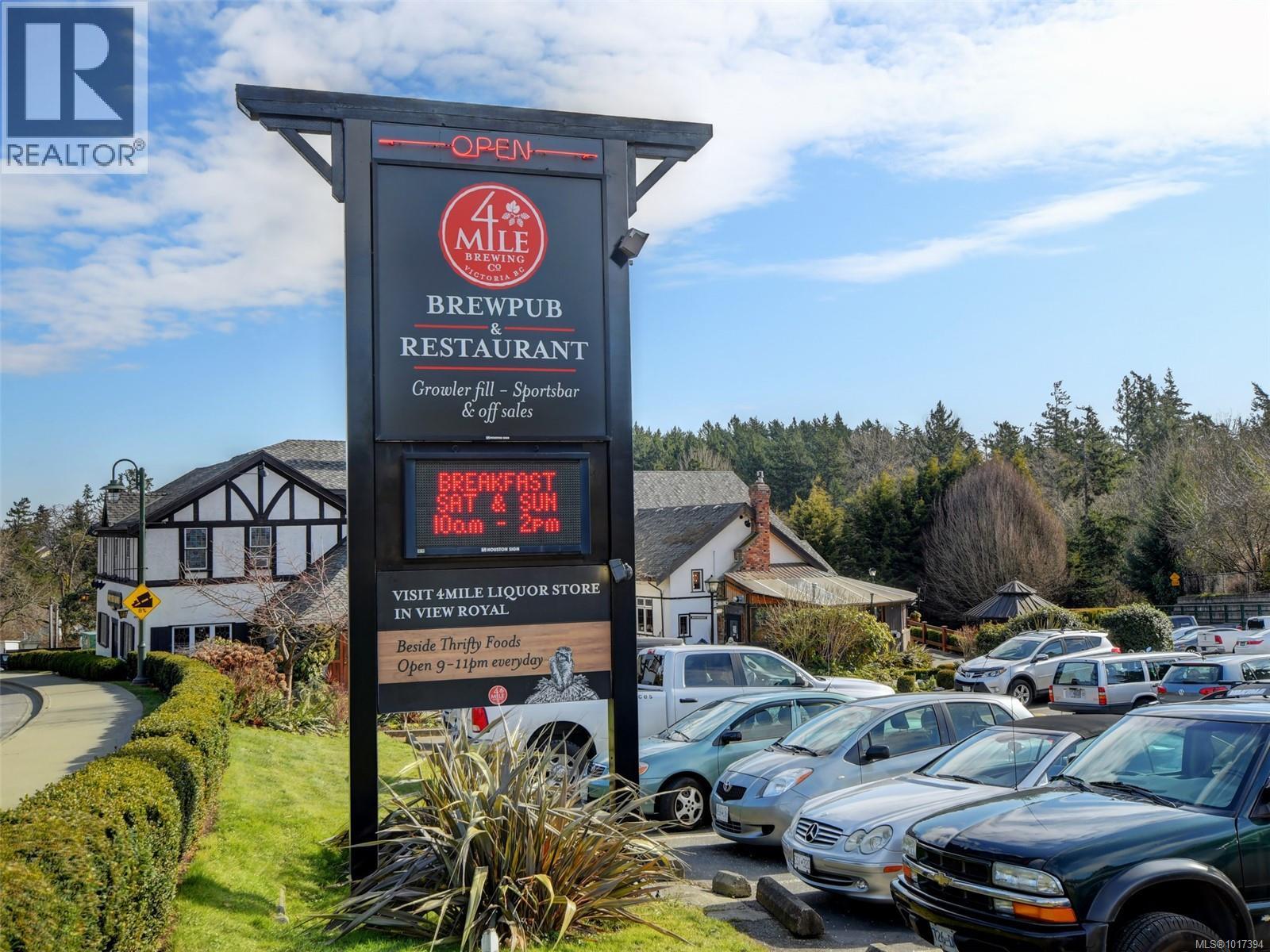 22 Falstaff Pl, View Royal, British Columbia  V9A 7A5 - Photo 38 - 1017394