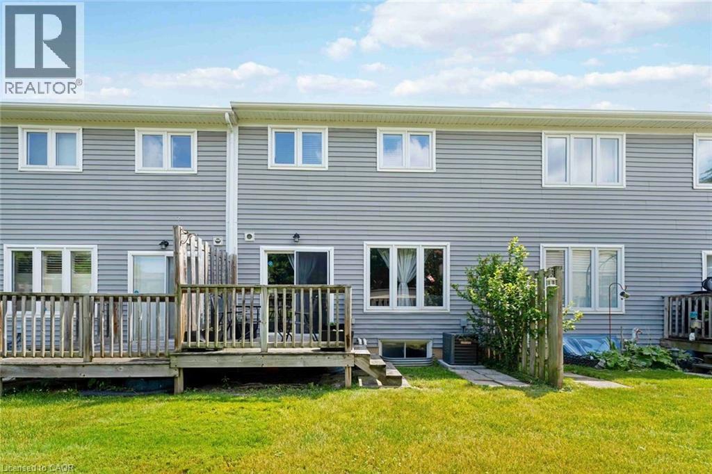 9 Lakeshore Road Unit# 2, St. Catharines, Ontario  L2N 2S7 - Photo 41 - 40778769