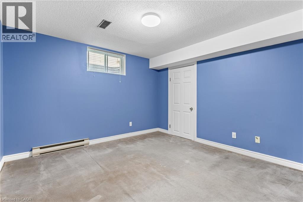 553 Paradise Crescent, Waterloo, Ontario  N2T 2J8 - Photo 38 - 40778250